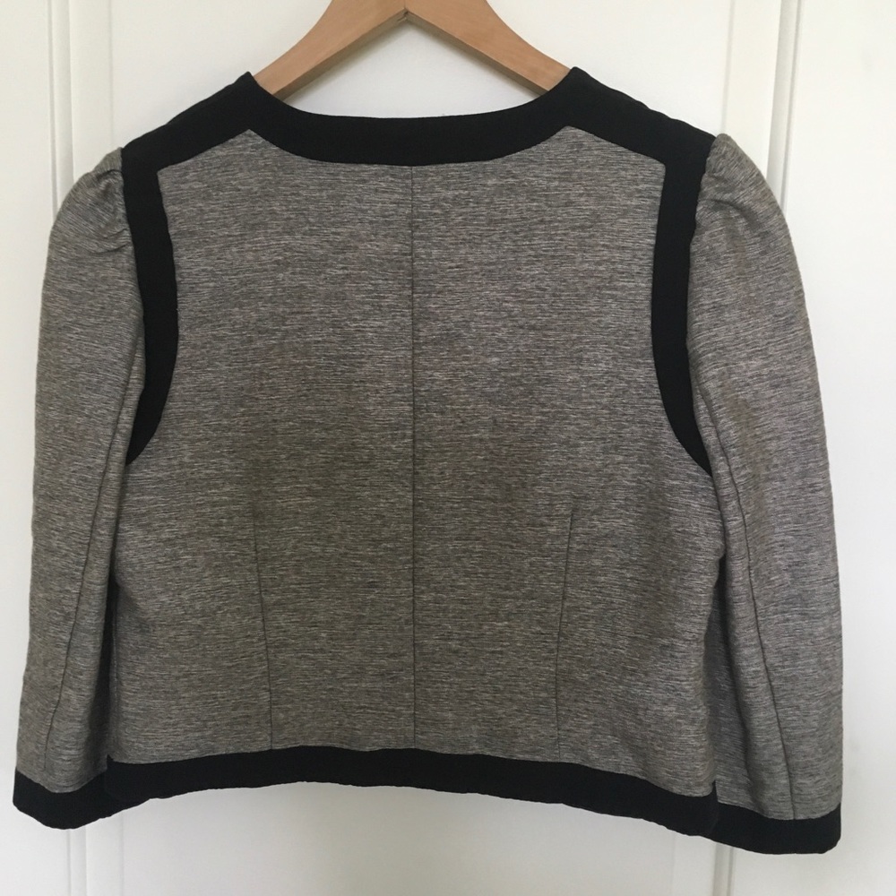 Versatile Top/jacket ๐ - Picture 2 of 2